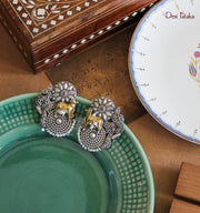 Nandi Studs