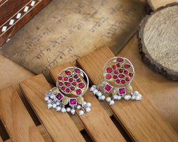 Moti Studs