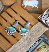 Paan Danglers