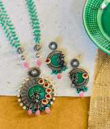 Raas Necklace with Vilandi Stone